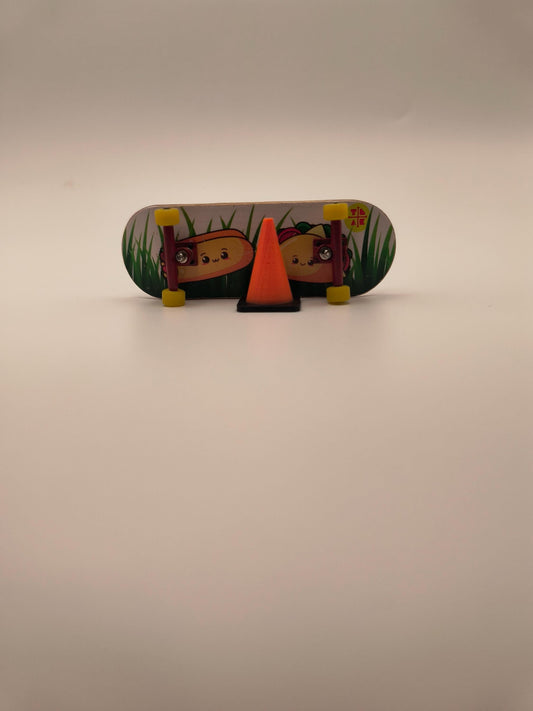 Traffic cones for Fingerboarding, RC cars, Hot Wheels etc. - 3, 6, 10 Pack